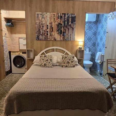 Servants' Quarters Studio Apartment Valletta Zewnętrze zdjęcie